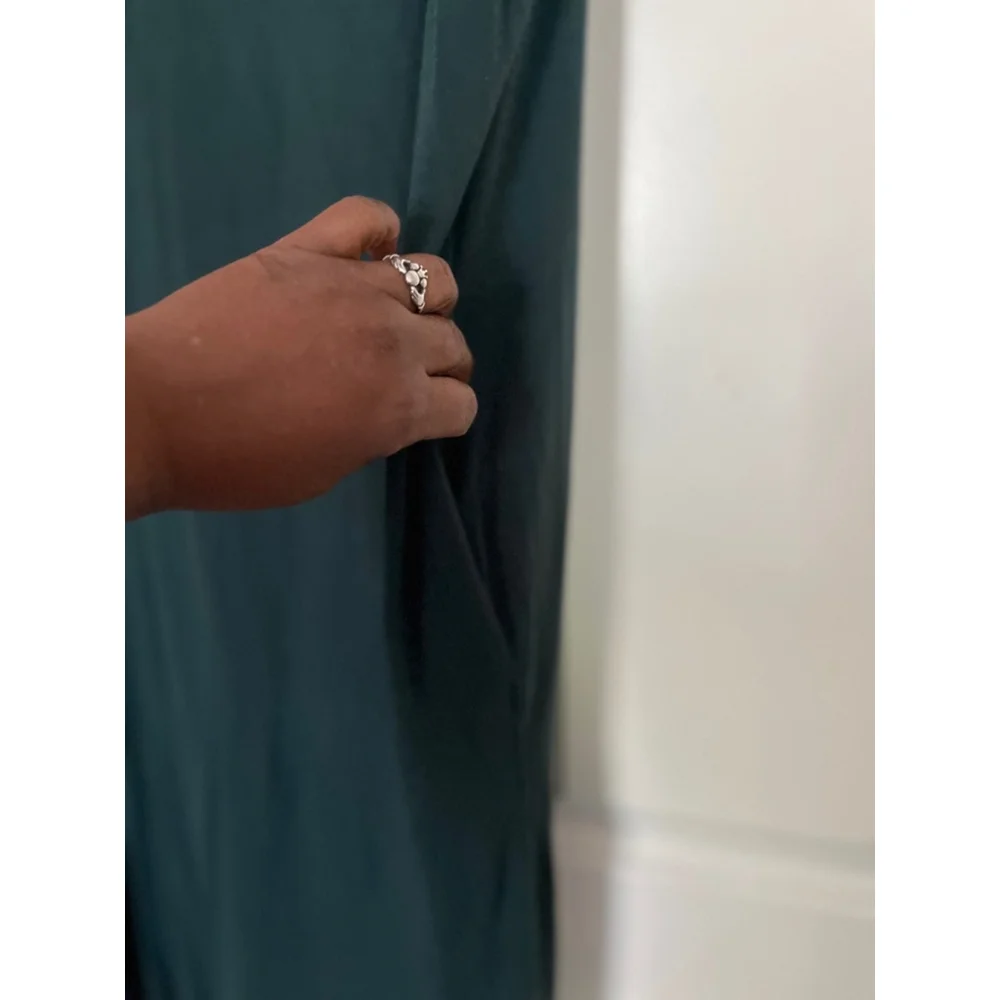 EUC Women's Zenana Outfitters Maxi Dress XL Green V-Neck Short Sleeve w/pockets - Picture 7 of 7